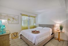 其他 4 Serene Coastal Home Sleeps 8 1 Mile From Beach!