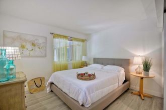 其他 4 Serene Coastal Home Sleeps 8 1 Mile From Beach!