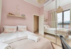 Others 4 Bright Apartment Walońska 19 by Renters