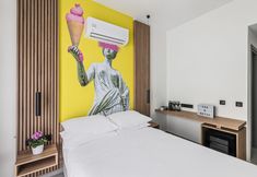 Others 5 The Q Hotel