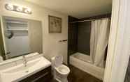 Lain-lain 4 Brand New Dt 1 Br Close To All Edmonton, Canada