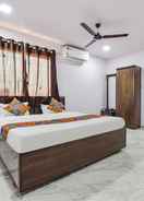 Primary image Fabhotel Vishwa Palace