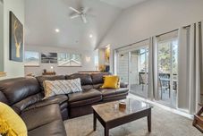 Others Taft at Old Mill - Pet-friendly & Near Downtown