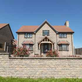 Primary image 1 Homeland, Hotel Haselbury Plucknett