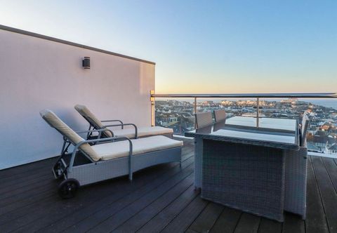 その他 10 Quay Court