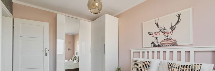 기타 Spacious & Colorful Apartment by Renters