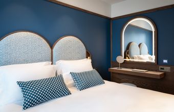 Others 4 Mitsis N'U Piraeus Port