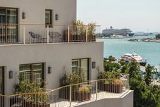 Others Mitsis N'U Piraeus Port