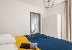 Others 2 Sweet Apartment Five Seas by Renters