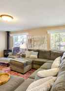 Primary image Serene Clifton Retreat With Hot Tub and Fire Pit!
