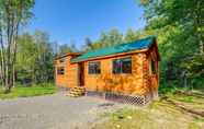 Lain-lain 3 Catskills Tiny Home Cabin: Surrounded by Nature!