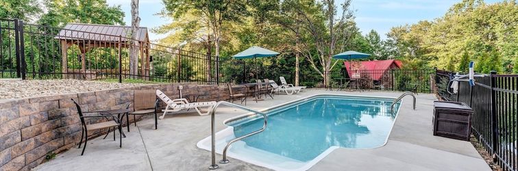 Others Just Poolin' Around