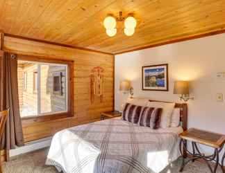 Others 2 Log Cabin Rental in Eagle River: Pets Welcome!