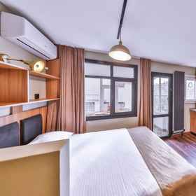 Primary image 1 Hug Galata, Orient Bar at Pera Palace Hotel Hotels