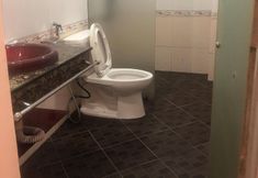 其他 5 Holiday Hotel 2