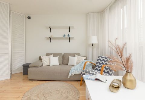 Others Warsaw Center Apartment by Renters