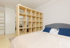 Others 4 Warsaw Center Apartment by Renters