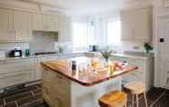 Others 2 Beautiful 5-bed House in Port Isaac