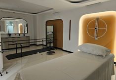 其他 6 Cosmos Health Center by Medworld