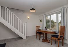 Others 4 Northcott View