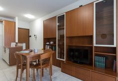 Others 6 Della Guerrina 18C