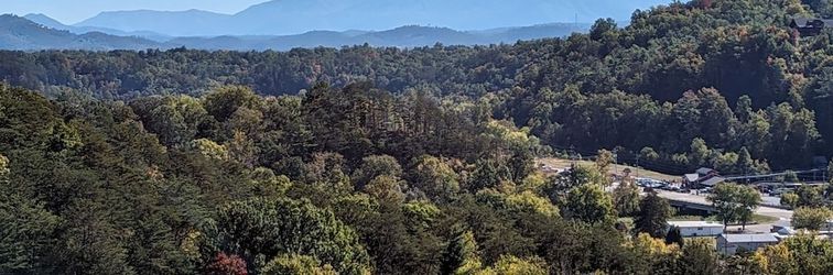 Others Ern862 - Meme's Hunt'n Camp 3 Bedroom Cabin by RedAwning