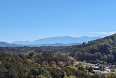 Others Ern862 - Meme's Hunt'n Camp 3 Bedroom Cabin by RedAwning