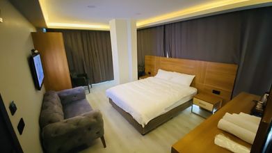 Others 4 The North Hotel