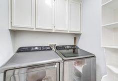 Others 6 Elegant Houston Home w/ Gazebo & Game Room!