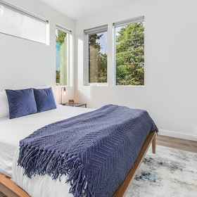 Room 1 Syrax's Dragonstone Den, Hotel Perpustakaan Umum Seattle