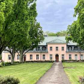 Primary image 1 Dworek Bielin, West Pomeranian Voivodeship Hotels