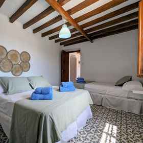 Room 1 Casa Rural Pagalván, Alcaucín Hotels