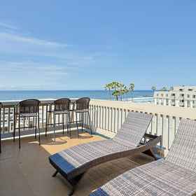 Primary image1Oceanside Beach度假公寓,Sleeping Tiger Coffees飯店