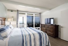 Others 4 Beachfront Retreat