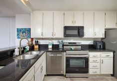 Others 6 Oceanside Beach Condos