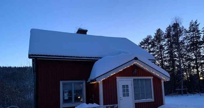 Others Cozy Swedish House With Fireplace & big Garden