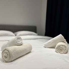 Primary image 1 Real Homes & Metro Line, Galeri Kristal Hotels