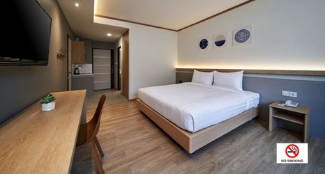 อื่นๆ 2 Prom Hotel