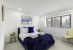 Others 4 Spacious and Beautiful Apartment In Hanwell