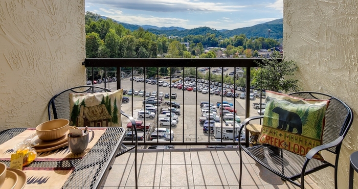 Others Charming Gatlinburg Condo - Walk to Downtown!