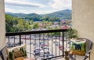 Others 4 Charming Gatlinburg Condo - Walk to Downtown!