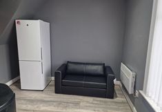 Others 5 Impeccable 3-bed Apartment in Bradford to Explore