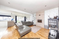 Lain-lain Stunning 4-bed House in Gidea Park