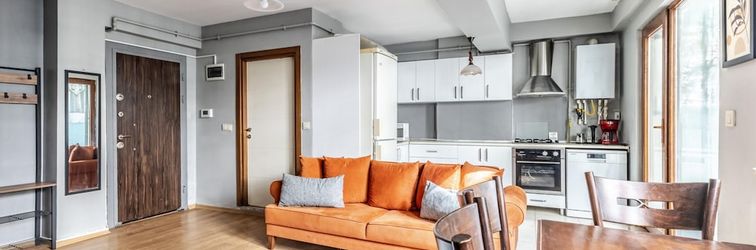 Others Flat With Backyard 6 min to Bostanci Show Center