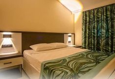 อื่นๆ 3 Meryam Deluxe Suit