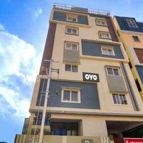 Primary image 1 BIG DADDY KPHB 15 PHASE KUKATPALLY, G.M.C. Balayogi Athletic Stadium Hotels