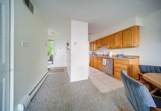 其他 6 Lakeside Retreat in Dewittville w/ Pool Access!