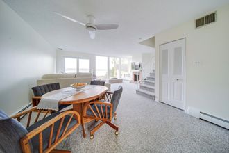 其他 4 Lakeside Retreat in Dewittville w/ Pool Access!