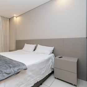 Room1Flat c AC próximo a Rodoviaria,米纳斯吉拉斯州公寓