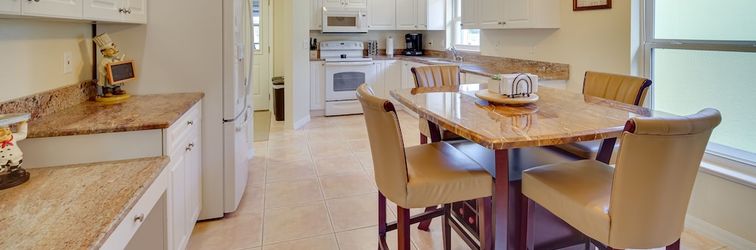 Others 3 Mi to Lake: Peaceful Home w/ Grill in Sebring